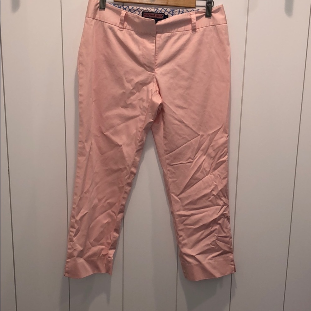 Vineyard Vines Pink cropped pants in size 6